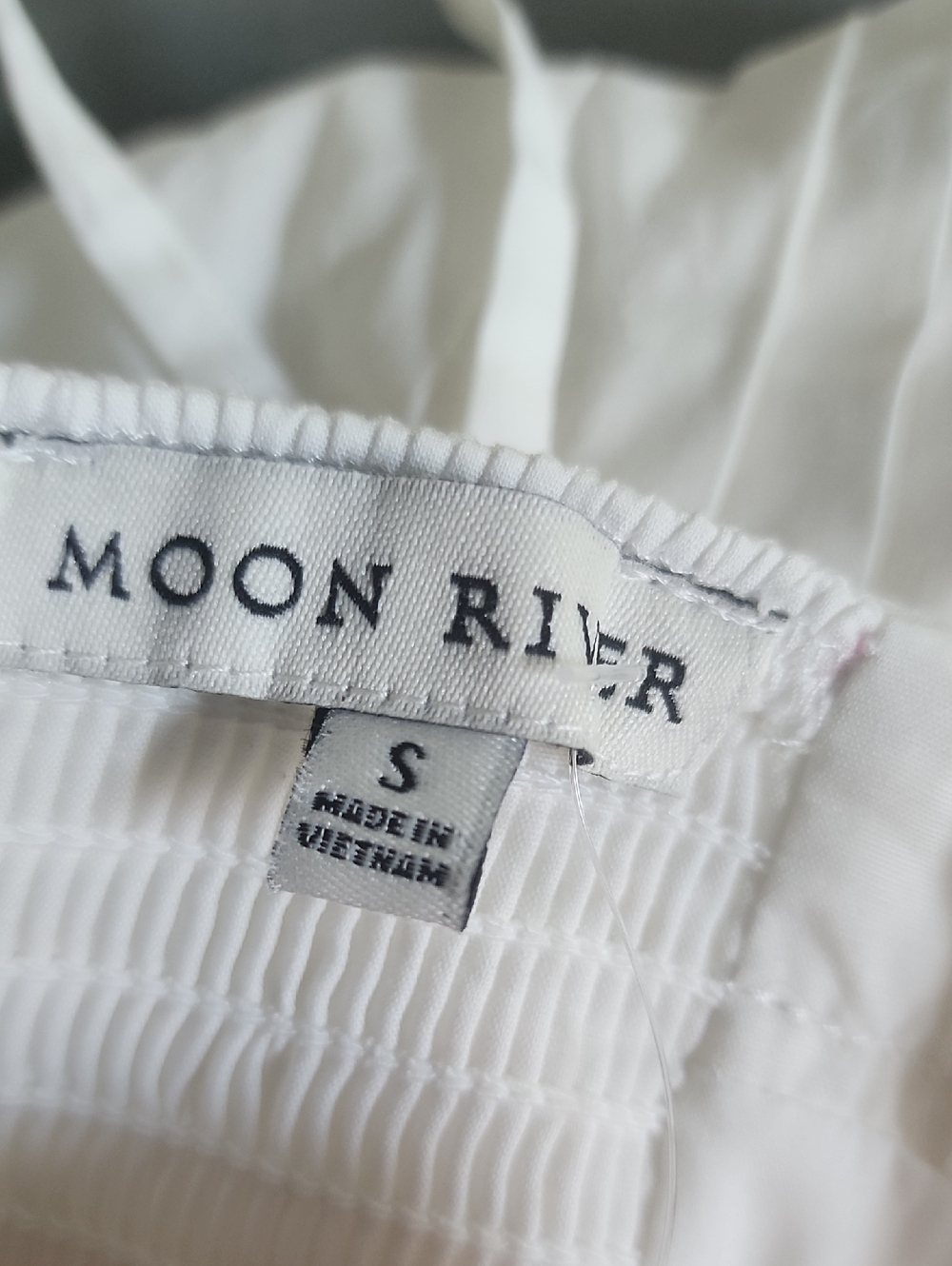 White Pleated Tie-Strap Camisole New Without Tag - Picture 9 of 11